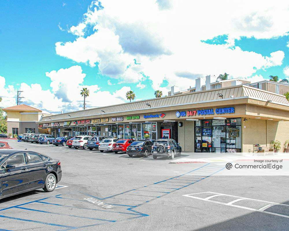 Cheviot Hills Shopping Center 9824 National Blvd, Los Angeles, CA